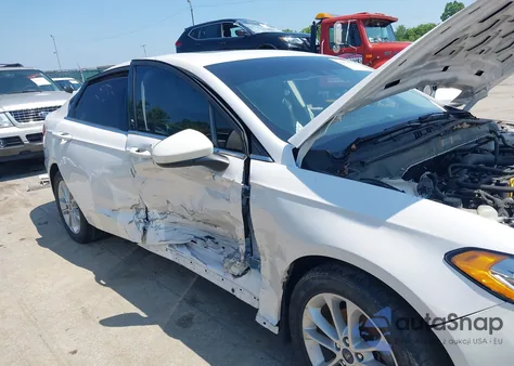 2020 Ford Fusion Se z USA, uszkodzony, nr VIN 3FA6P0HD6LR163534